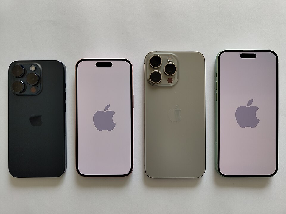 iPhone 15 128GB