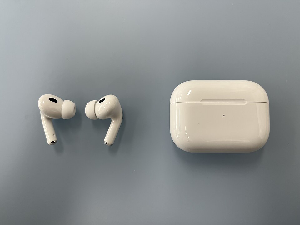 Apple AirPods Pro 2